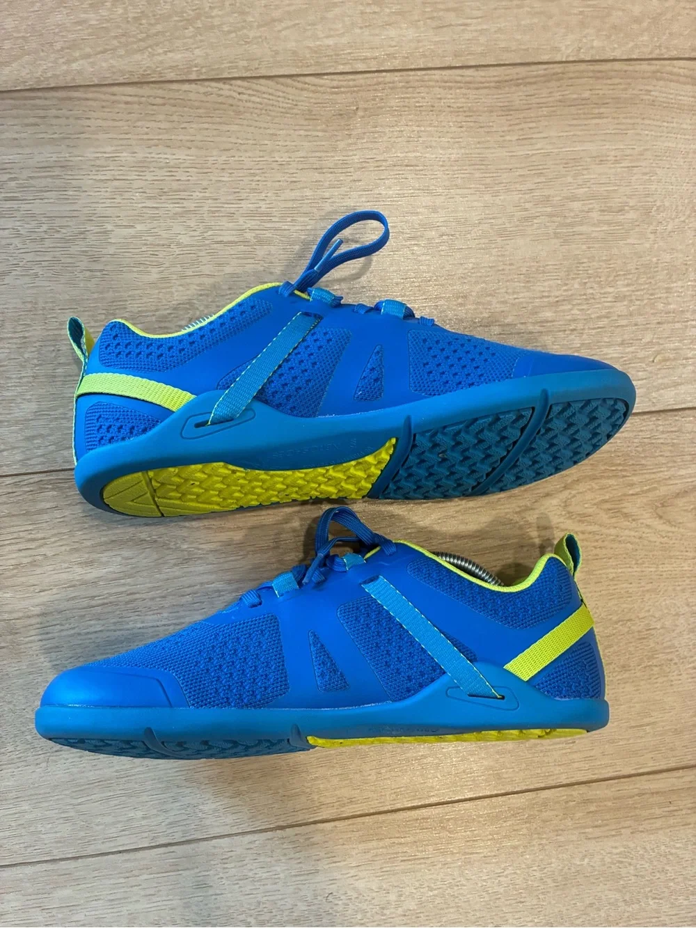 Xero Women’s Prio Neo Barefoot Shoes Sneakers Blue Size 7